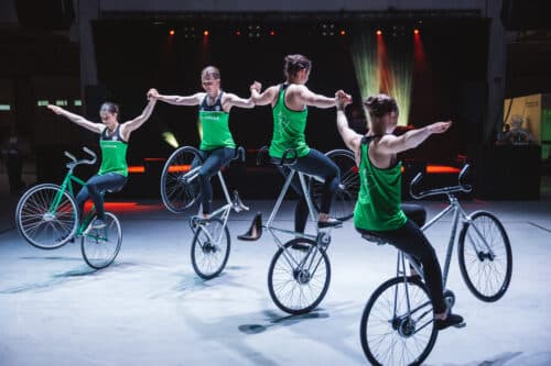 Kunstradfahren in der Vierer-Formation