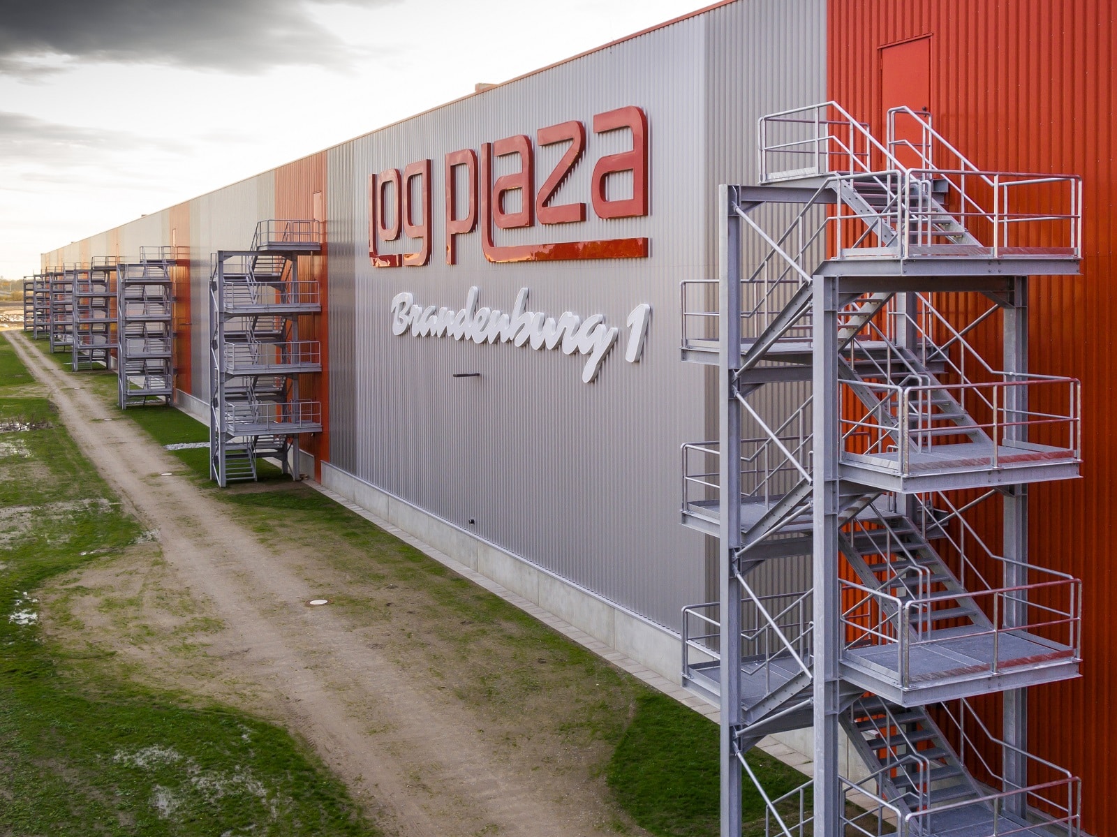Log Plaza Brandenburg 1 OSMAB